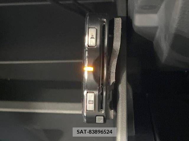 Suzuki HUSTLER 2019-06 378846-7