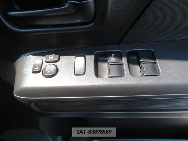 Suzuki WAGON R 2017-10 311884-8