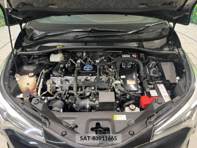 Toyota C-HR 2017-04 234004-19