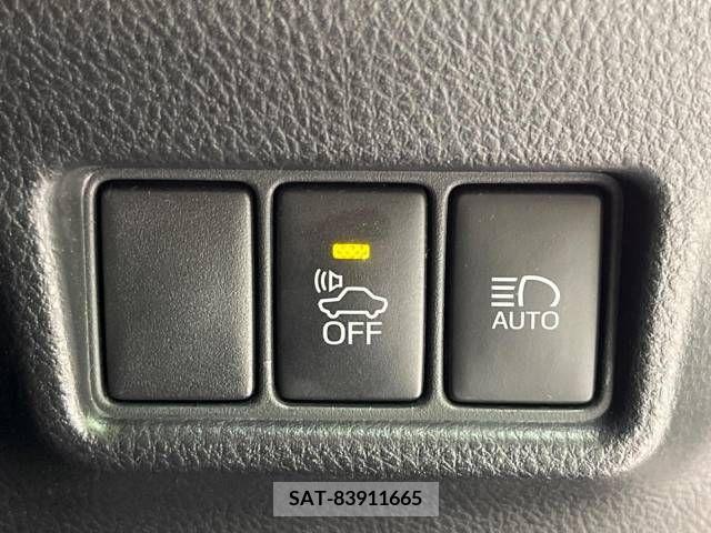 Toyota C-HR 2017-04 234004-5