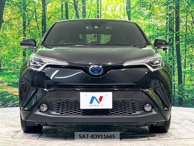 Toyota C-HR 2017-04 234004-14