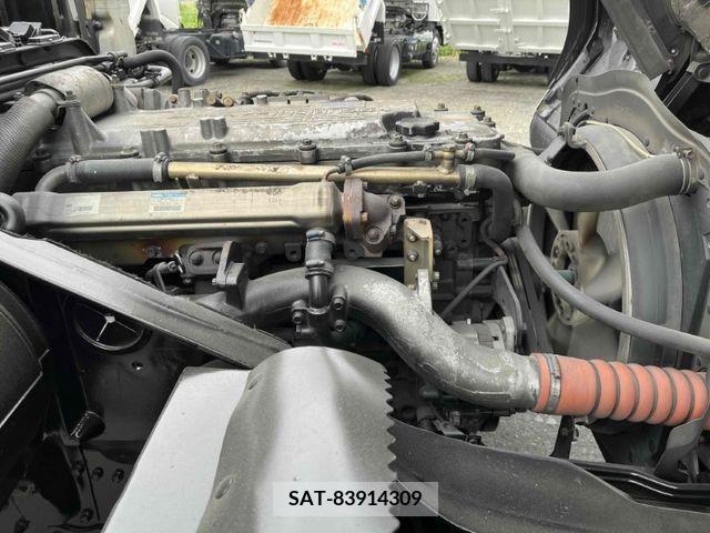 Mitsubishi FIGHTER 2006-07 388893-24