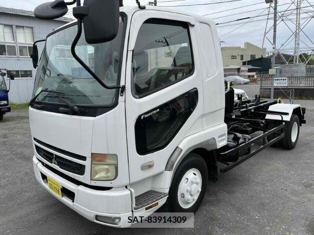 Mitsubishi FIGHTER 2006-07 388893-0