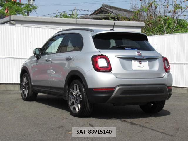 Fiat 500X 2022-10 373960-8