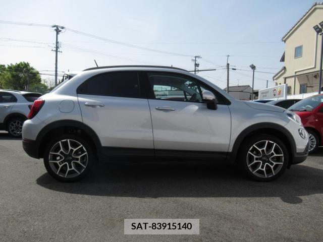 Fiat 500X 2022-10 373960-3