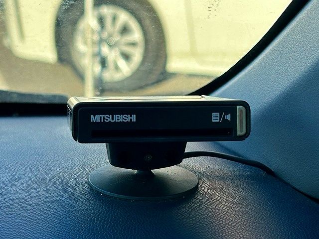Mitsubishi COLT 2005-02 196704-16