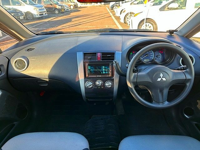 Mitsubishi COLT 2005-02 196704-1