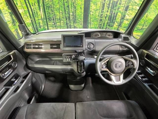 Honda N BOX CUSTOM 2020-12 186456-1