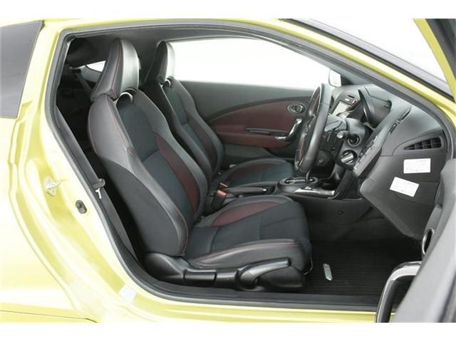 Honda CR-Z 2013-02 181645-9
