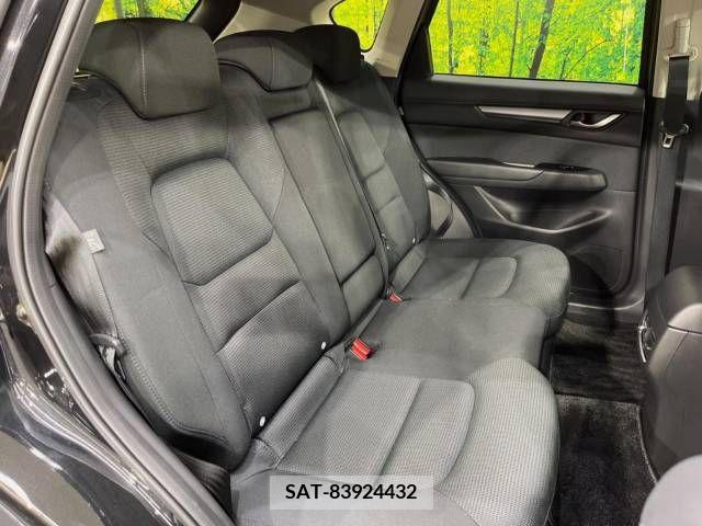 Mazda CX-5 2022-07 332284-9