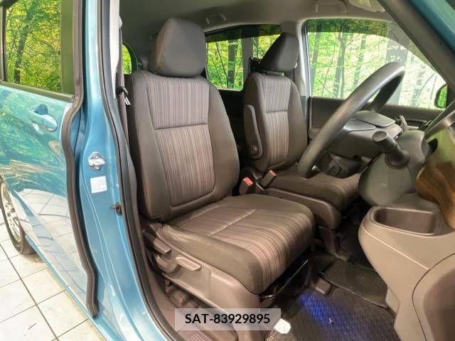 Honda FREED 2018-03 330930-8