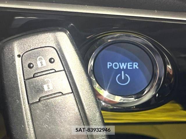 Toyota PRIUS 2016-05 366539-6