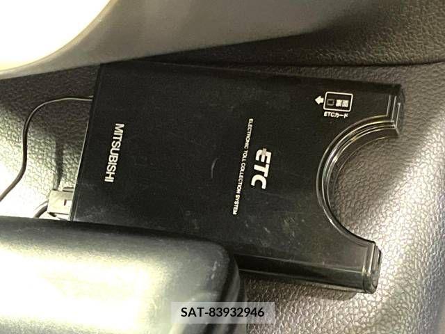 Toyota PRIUS 2016-05 366539-4
