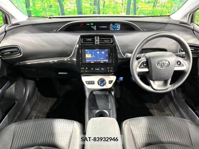 Toyota PRIUS 2016-05 366539-1