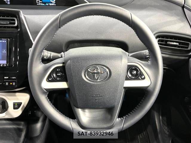 Toyota PRIUS 2016-05 366539-11