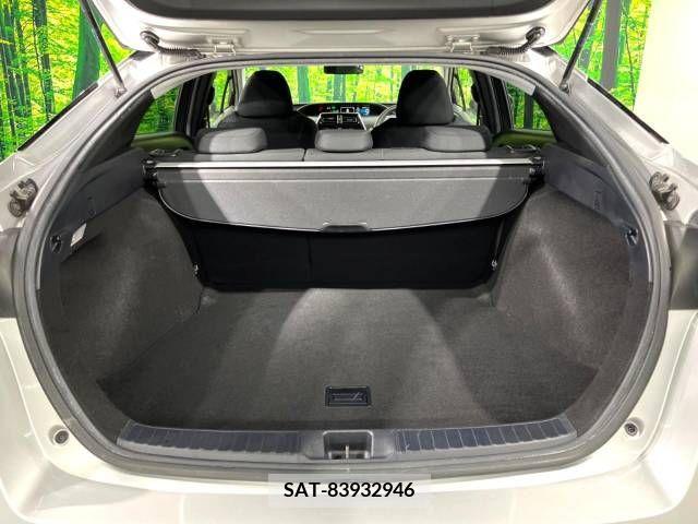 Toyota PRIUS 2016-05 366539-10