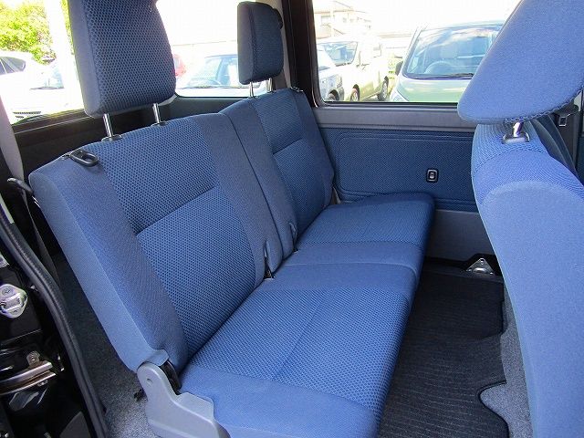 Daihatsu HIJET CARGO 2016-09 22981-9
