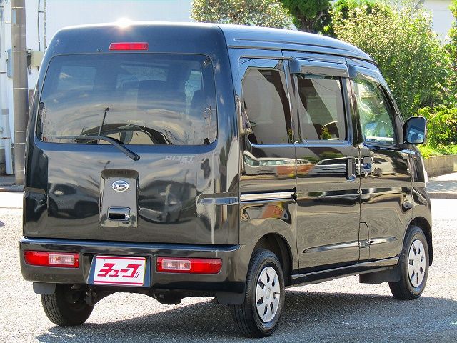 Daihatsu HIJET CARGO 2016-09 22981-2