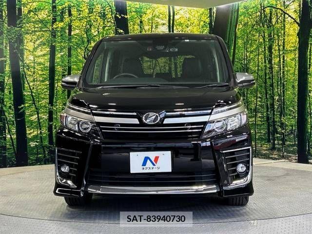 Toyota VOXY 2016-10 217358-14