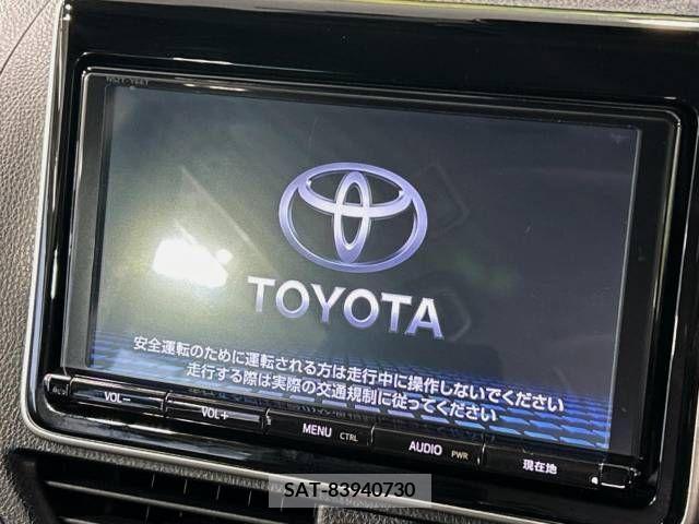 Toyota VOXY 2016-10 217358-2