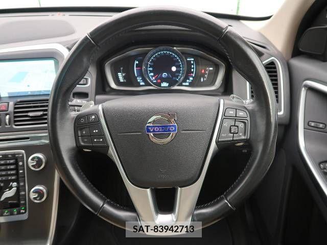 Volvo XC60 2015-06 341988-8