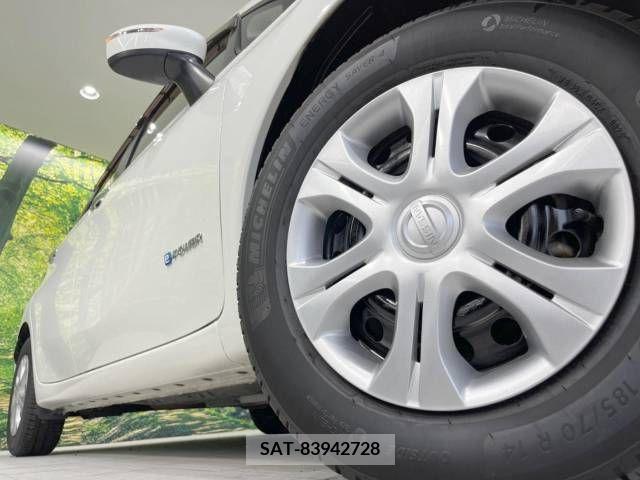 Nissan NOTE 2017-02 305353-13