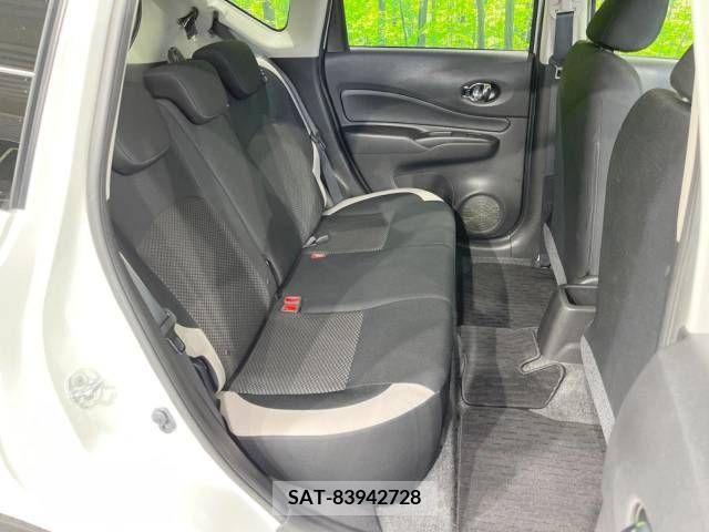 Nissan NOTE 2017-02 305353-9