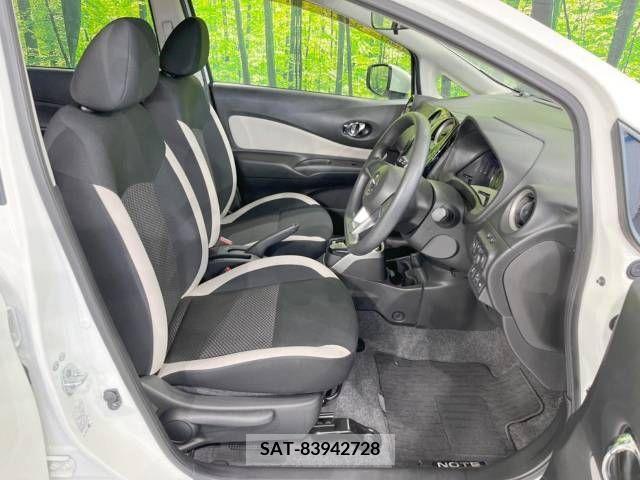 Nissan NOTE 2017-02 305353-8