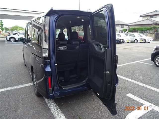 Honda e 2021-03 8531-8
