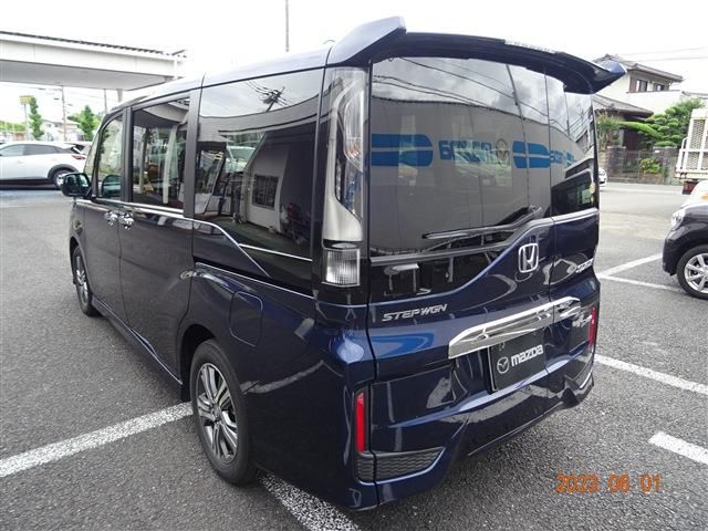 Honda e 2021-03 8531-4