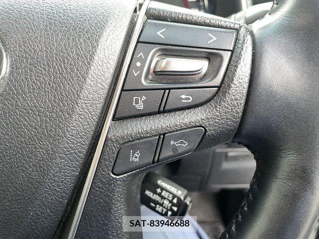 Toyota VELLFIRE 2019-05 288208-22