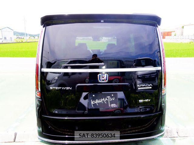 Honda STEP WGN 2023-06 201186-5