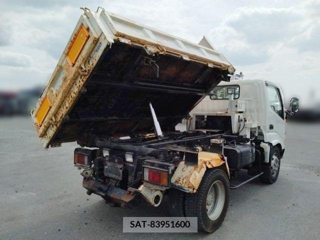 Hino DUTRO 2006-09 320401-18