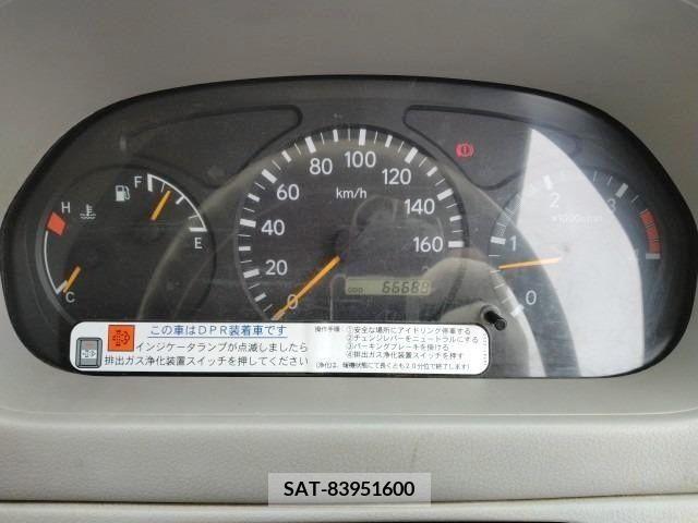 Hino DUTRO 2006-09 320401-9