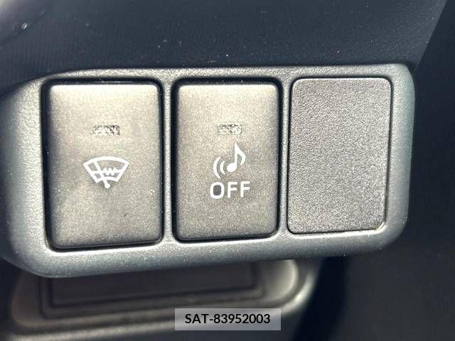 Toyota AQUA 2014-07 260638-3
