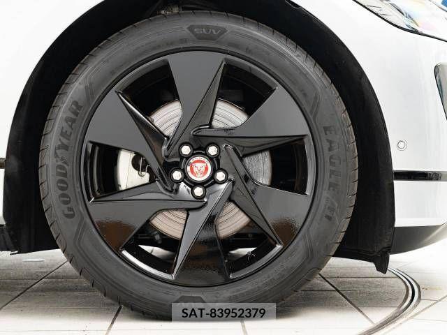 Jaguar I-Pace 2019-06 206298-9