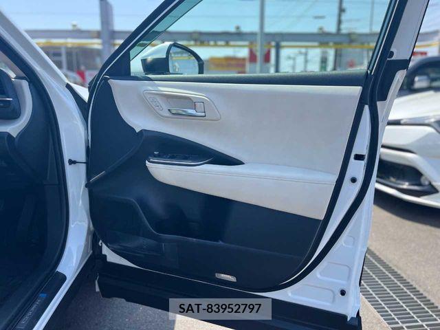 Toyota CROWN 2024-01 241641-28