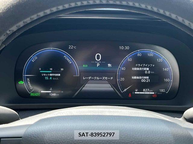 Toyota CROWN 2024-01 241641-21