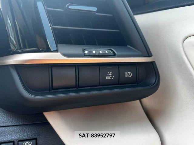 Toyota CROWN 2024-01 241641-22