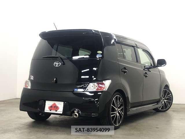 Toyota BB 2009-10 348989-2