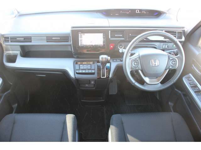 Honda e 2022-01 191569-1