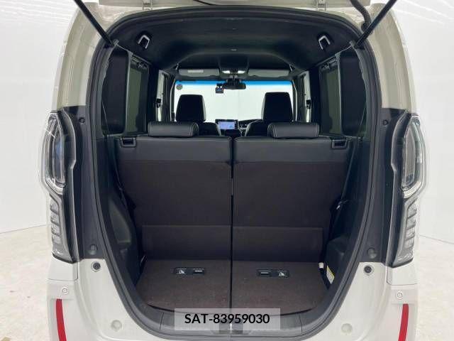 Honda N BOX CUSTOM 2018-05 250947-9