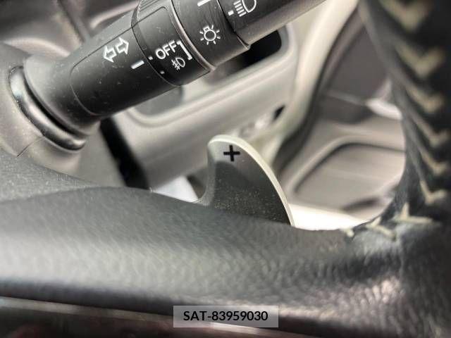 Honda N BOX CUSTOM 2018-05 250947-7