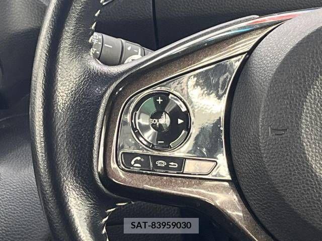Honda N BOX CUSTOM 2018-05 250947-4