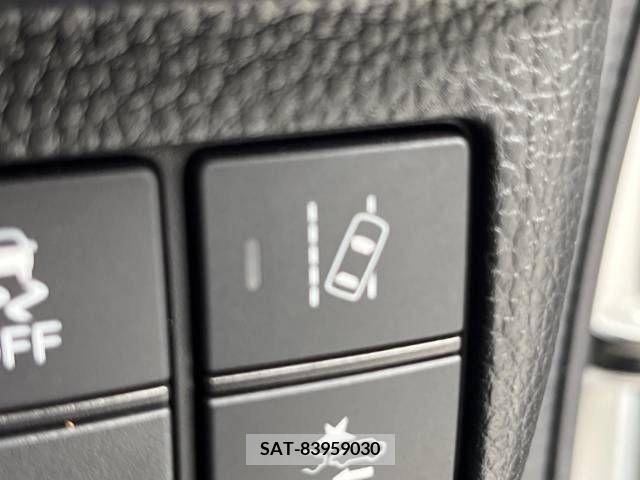 Honda N BOX CUSTOM 2018-05 250947-16