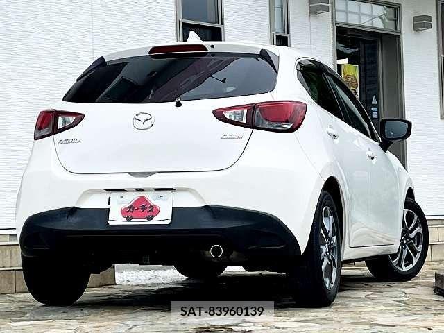 Mazda DEMIO 2017-03 325452-2