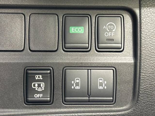 Nissan SERENA 2016-12 27226-6
