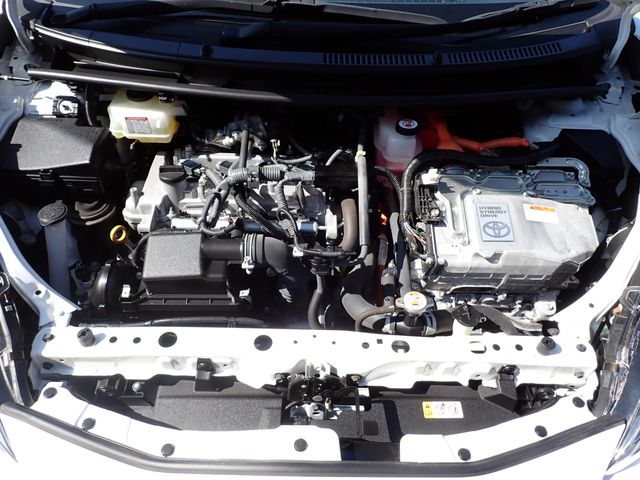 Toyota AQUA 2020-10 20997-23