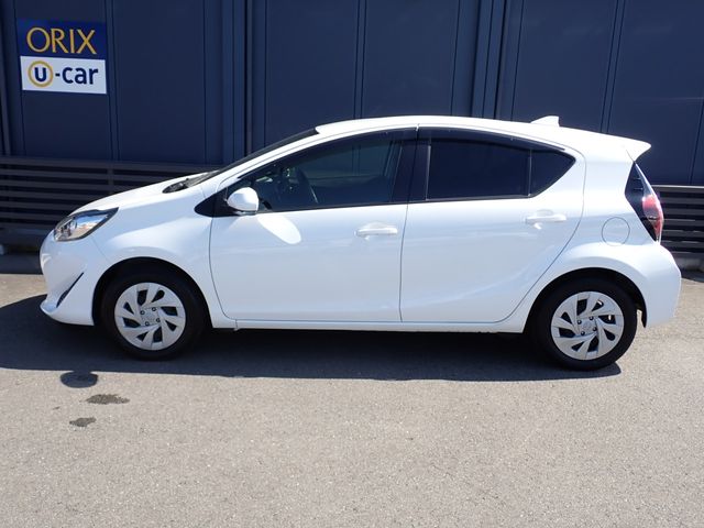 Toyota AQUA 2020-10 20997-22