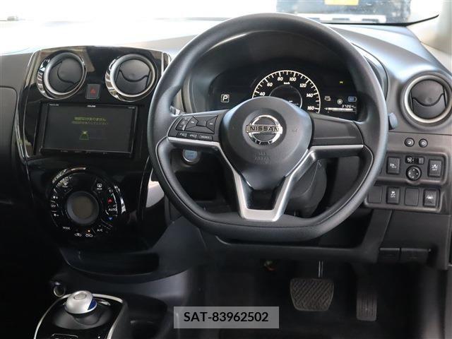 Nissan NOTE 2020-03 279982-1